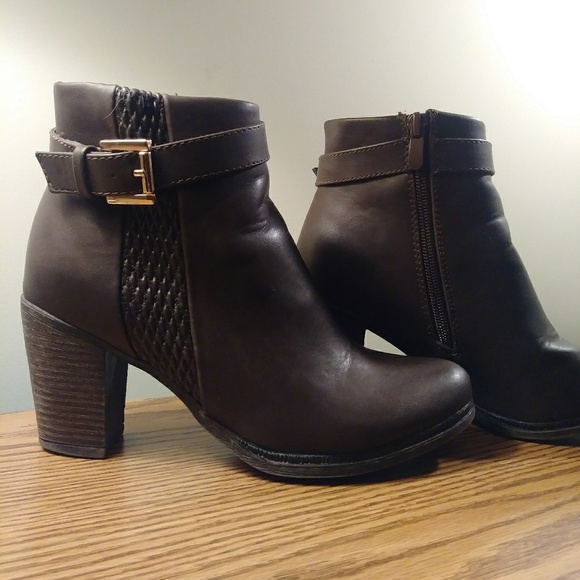 Brown Boots - Picture 2 of 3